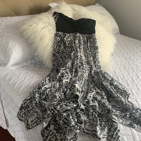 Strapless dress - Picture 2 of 2